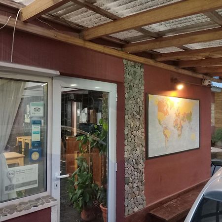 Hostel El Reencuentro Junín de los Andes エクステリア 写真