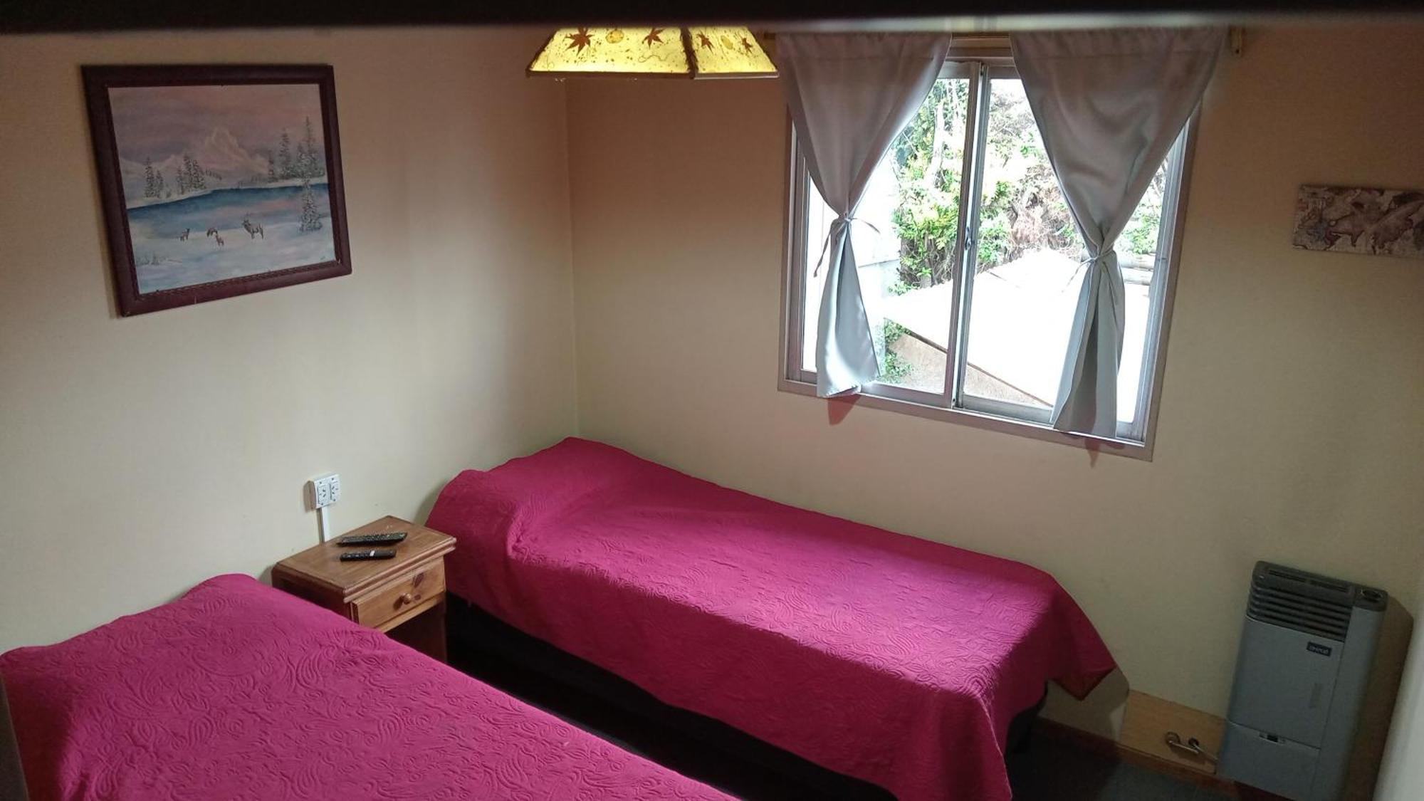 Hostel El Reencuentro Junín de los Andes エクステリア 写真